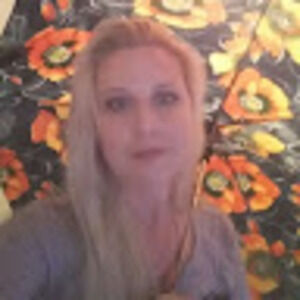 Meet your Posher, Thea